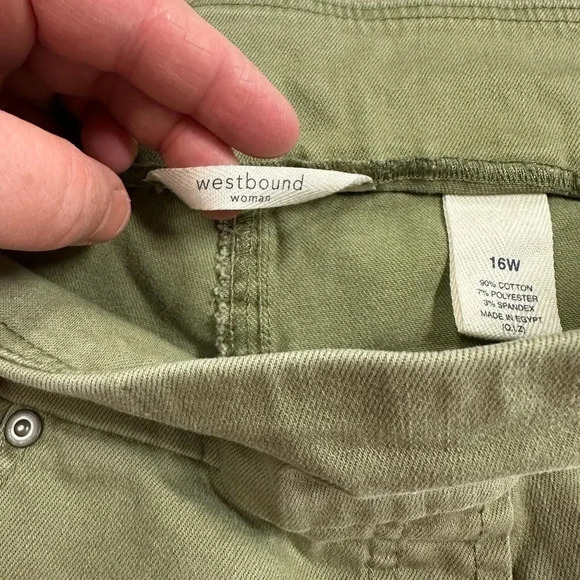 Westbound Park Ave. Fit Denim Mid Rise Straight Leg Pull On Jeans - Picture 4 of 5